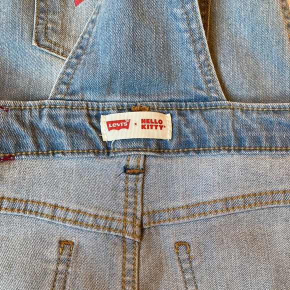 Levi’s Children’s Hello Kitty Overalls Size 6 REG - Picture 6 of 9